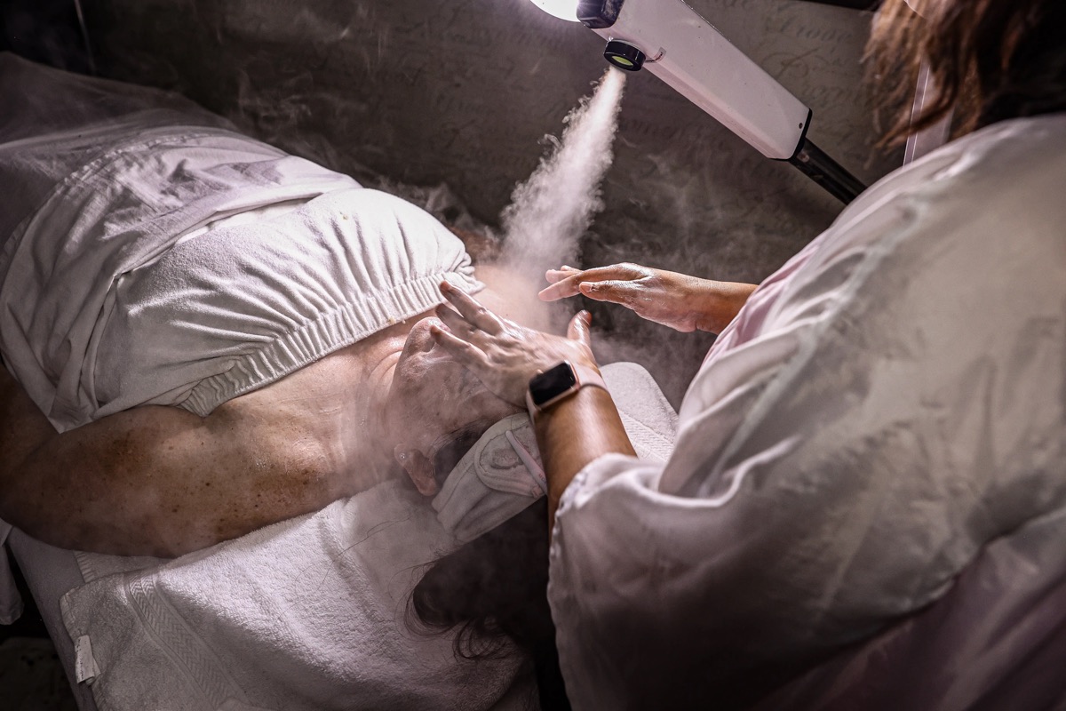 Relaxing spa facial at Touch N Glow