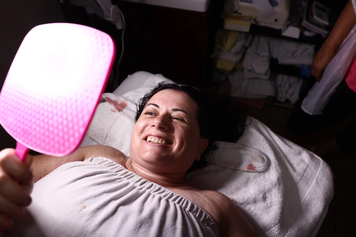 LED light skincare care at Touch N Glow